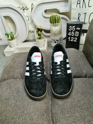 Adidas Black White Suede Upper Three-Stripe Side Panel Lifestyle Sneakers 10