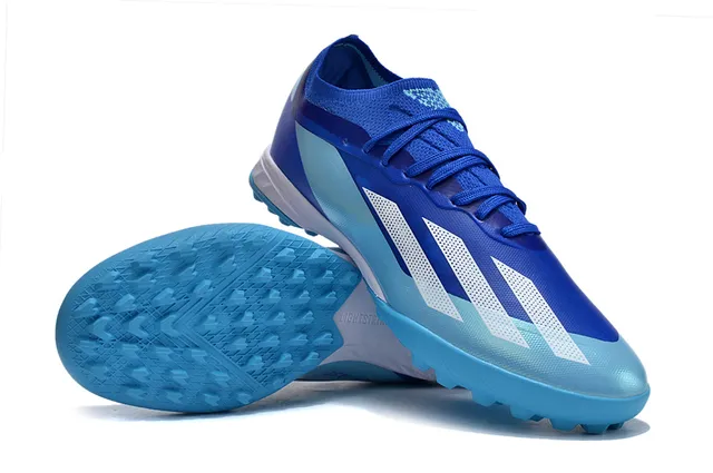 Adidas Sapatos de futebol para grama artificial com upper de malha, cadarços assimétricos e corte baixo de cor azul 4