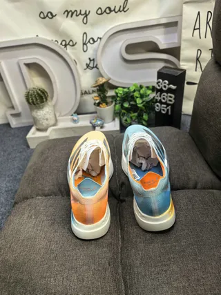 Adidas Tênis Running Azul Laranja com upper de malha engenheirada e overlay de três listras metálicas 8