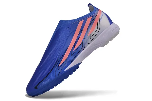 Adidas 蓝色粉色 无鞋带 袜套式 模制钉 草皮足球鞋 3