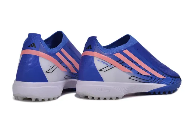 Adidas 蓝色粉色 无鞋带 袜套式 模制钉 草皮足球鞋 5