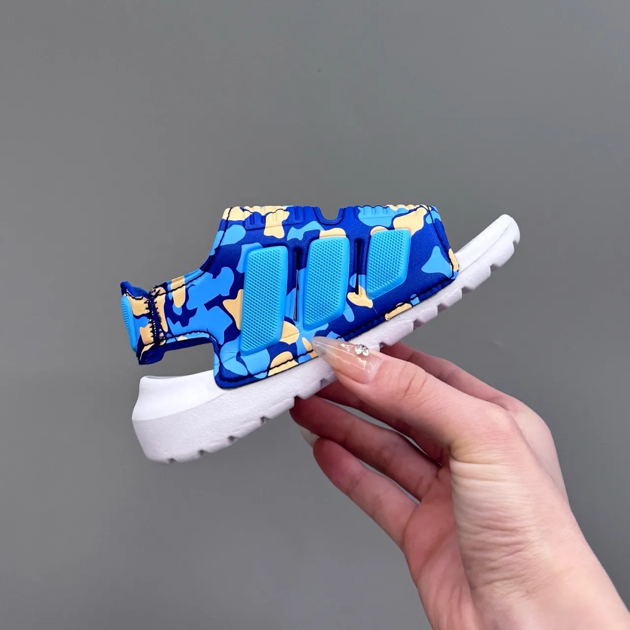 Adidas Blue White Dual-Strap Velcro Closure Camouflage-Print Upper Casual Sandals 13