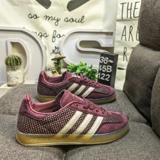 Adidas بورجوندي بيج أعلى منسوج ثلاث شرائط لوح جانبي حذاء رياضي