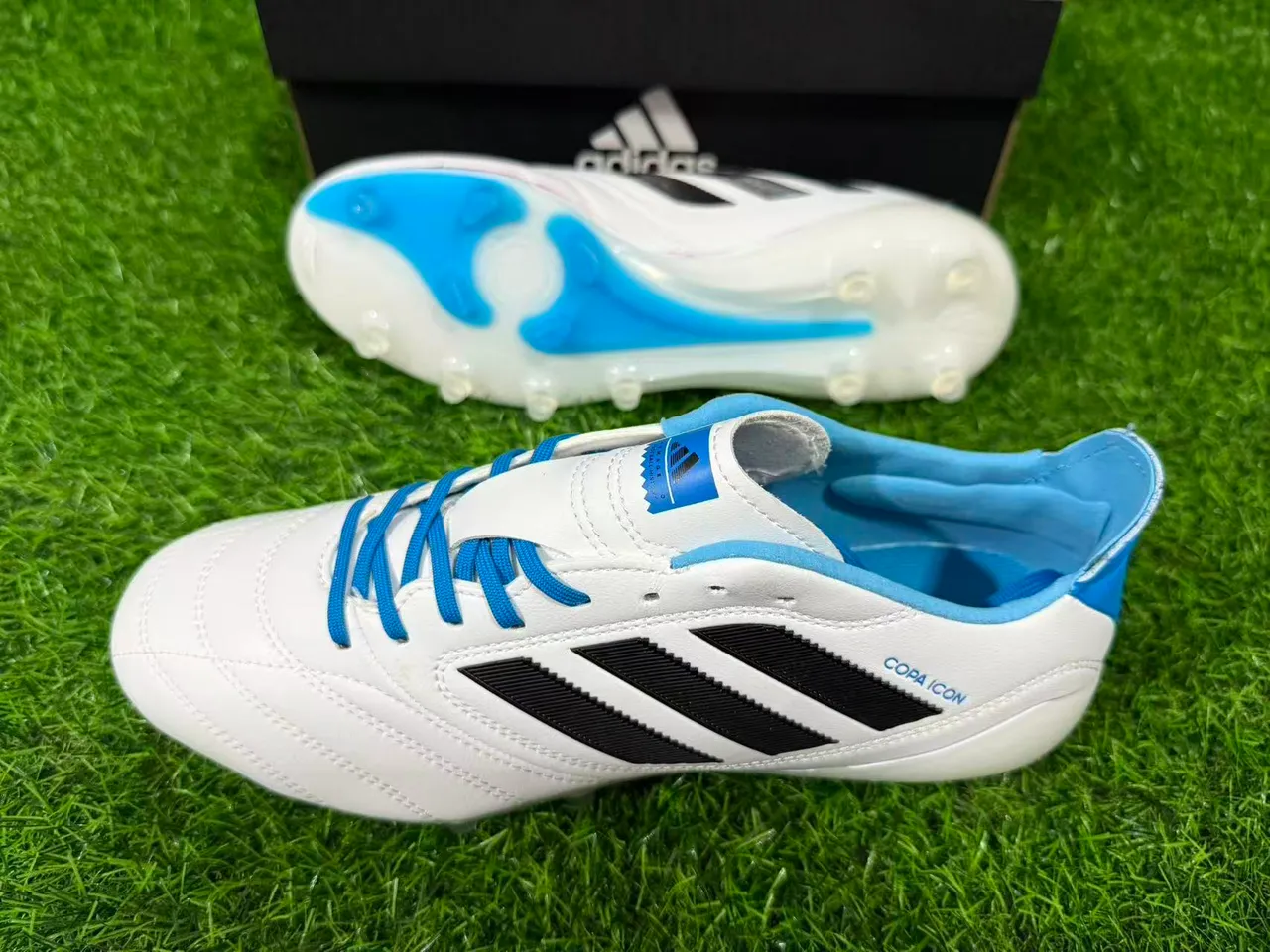 Adidas Copa Icon সাদা নীল কালো ফার্ম গ্রাউন্ড ফুটবল জুতো 2
