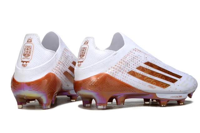 Adidas F50 Blanc Orange Chaussures de football coupe basse tige chaussette superpositions graphiques iridescentes terrain ferme 5