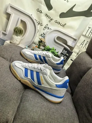 Adidas Gazelle 黑色 灰色 Gum 生活方式运动鞋 7