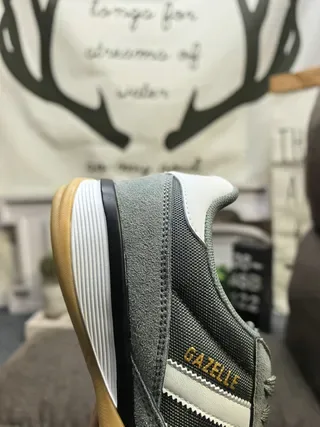 Adidas Gazelle 黑色 灰色 Gum 生活方式运动鞋 13