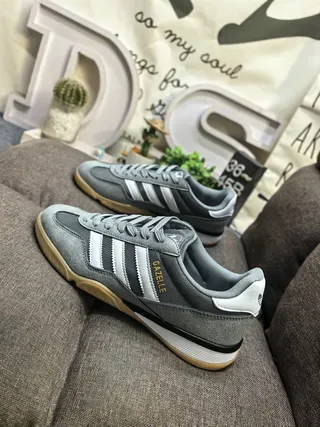Adidas Gazelle 黑色 灰色 Gum 生活方式运动鞋 17