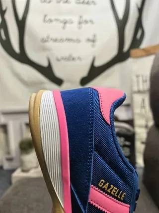 Adidas Gazelle 黑色 灰色 Gum 生活方式运动鞋 23