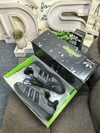 Adidas Gray Green Low-Top Textured Charcoal Upper Lifestyle Sneakers 3