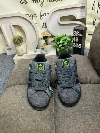 Adidas Gray Green Low-Top Textured Charcoal Upper Lifestyle Sneakers 10