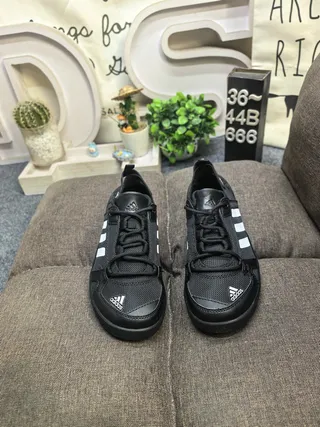 Adidas ধূসর কমলা লেস-আপ ওপেন-টো মেশ উপরের ক্যাজুয়াল স্যান্ডেল 20