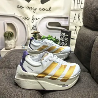 Adidas Lightstrike Pro Tênis de corrida branco, dourado, roxo