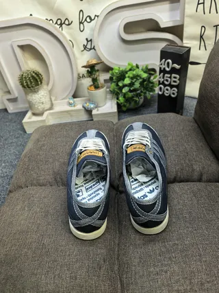 Adidas Navy White Denim Upper Three-Stripe Paneling Lifestyle Sneakers 8