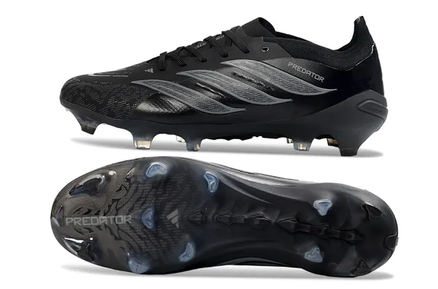 Adidas Predator কালো স্বচ্ছ সিন্থেটিক উপরের স্বচ্ছ নীল টিন্টের স্টাডস দৃঢ় মাটির ফুটবল জুতা 7