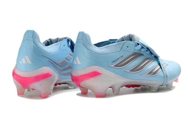 Adidas Predator أحذية كرة قدم أزرق وردي بدون أربطة إغلاق بحزام قفص كعب متوهج أرضية صلبة 5
