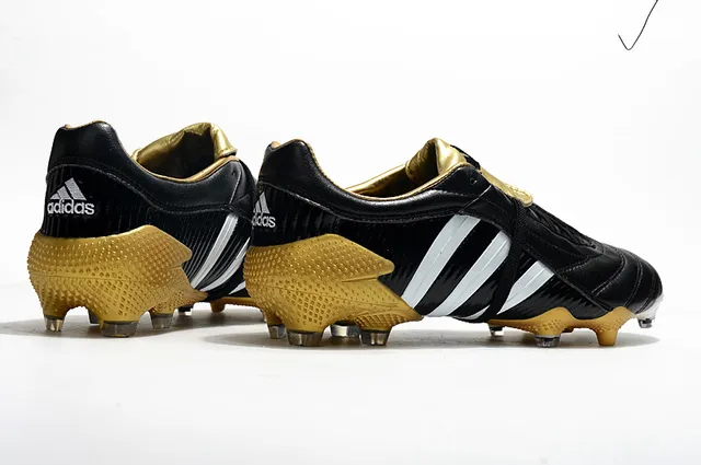 Adidas Predator Navy Gold Couro superior textura ribeteada lateral ground firm sapatos de futebol 16