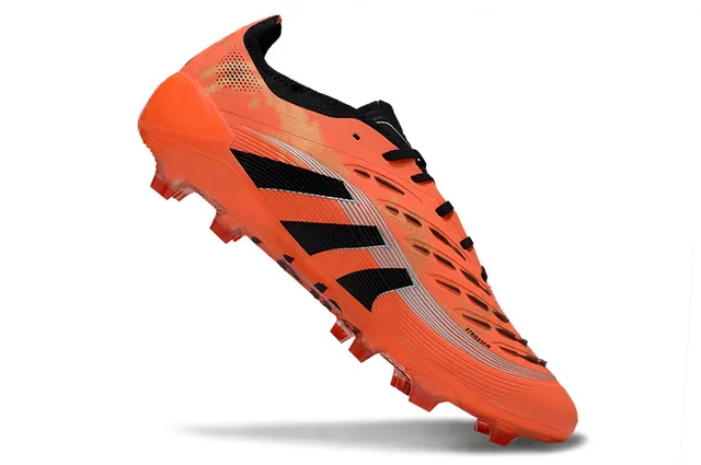 Adidas Predator Chaussures de football orange noir à coupe basse avec empeigne synthétique, trois bandes sur terrain ferme 2