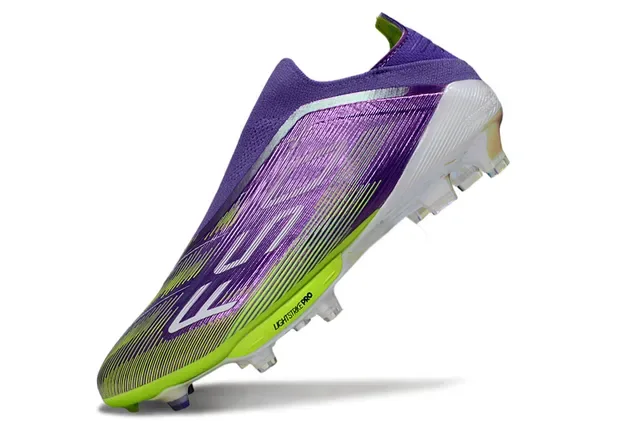 Adidas Violet Vert Basse Ajustement Chaussure Supérieure Recouvrement Argent Iridescent Terrain Ferme Chaussures de Football 3