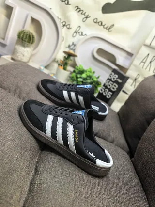 Adidas Samba Zapatos Casuales Mule Sin Talón de Ante Negro y Blanco 7