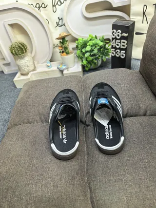 Adidas Samba Zapatos Casuales Mule Sin Talón de Ante Negro y Blanco 8