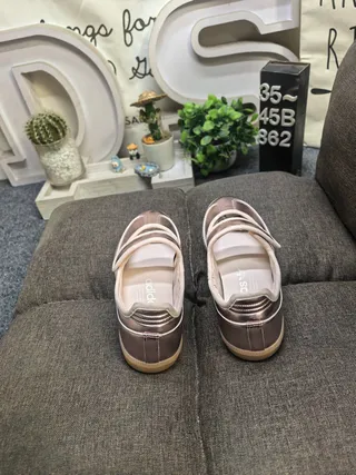 Adidas Samba 金属玫瑰金玛丽珍鞋 8
