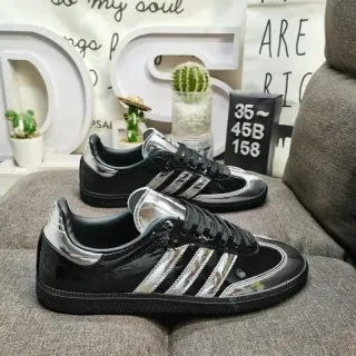 Adidas Samba OG أسود معدني فضي حذاء أسلوب حياة