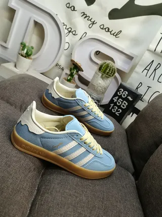 Adidas Samba OG Tênis Lifestyle Camurça Azul Claro 9