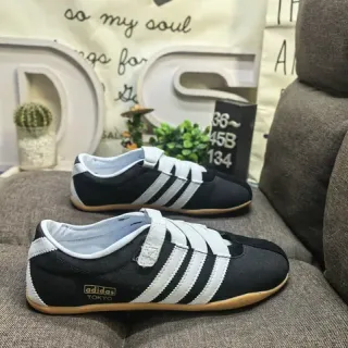 Adidas Spezial أسود وأبيض بدون أربطة أسلوب حياة أحذية رياضية