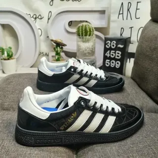 Adidas Spezial 黑白生活方式运动鞋