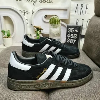 Adidas Spezial أحذية رياضية للأسلوب الحياة سوداء وبيضاء من السويد