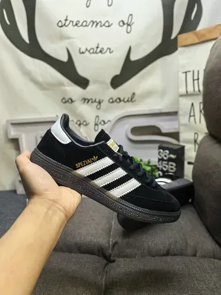 Adidas Spezial Gris y Crema Ante Lifestyle Sneakers 15
