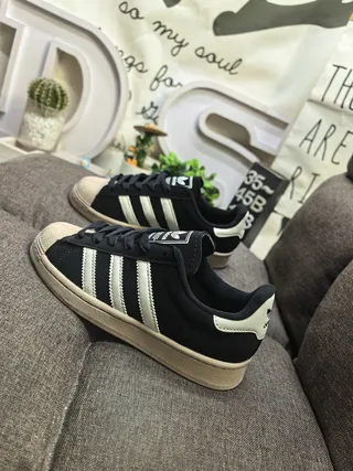 Adidas Superstar أسود وكريم حذاء رياضي أسلوب حياة 7