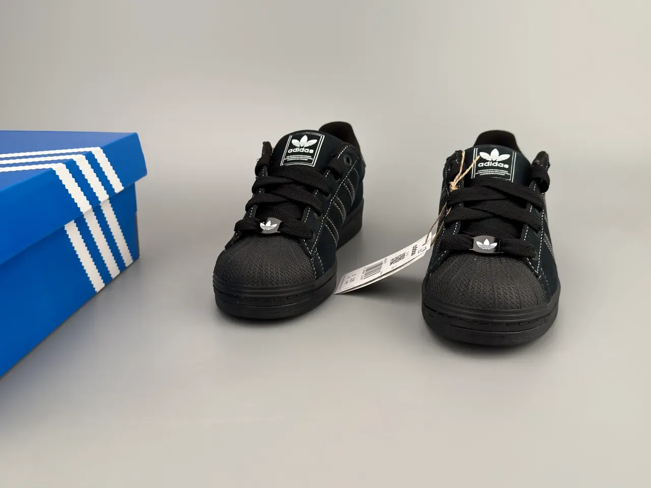 Adidas Superstar Tênis Lifestyle de Camurça Preto 3