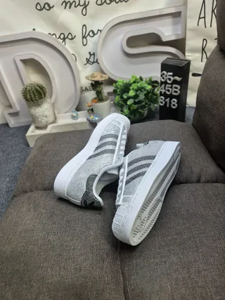 Adidas Superstar Orné de Cristaux Argent et Noir Chaussures Lifestyle 6