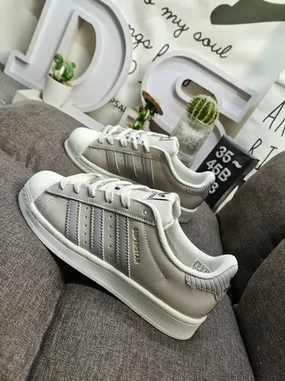 Adidas Superstar हल्का भूरा चमड़े का लाइफस्टाइल स्नीकर 7