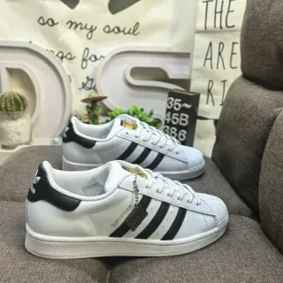 Adidas Superstar أبيض وأسود حذاء أسلوب حياة