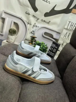 Adidas White Black Laceless Velcro Strap Three-Stripe Side Panel Lifestyle Sneakers 19