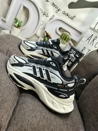 Adidas White Black Platform Sole Asymmetric Three-Stripe Overlay Chunky Sneakers 7