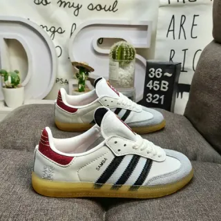 Adidas حذاء رياضي لايف ستايل أبيض أحمر low top جلد علوي