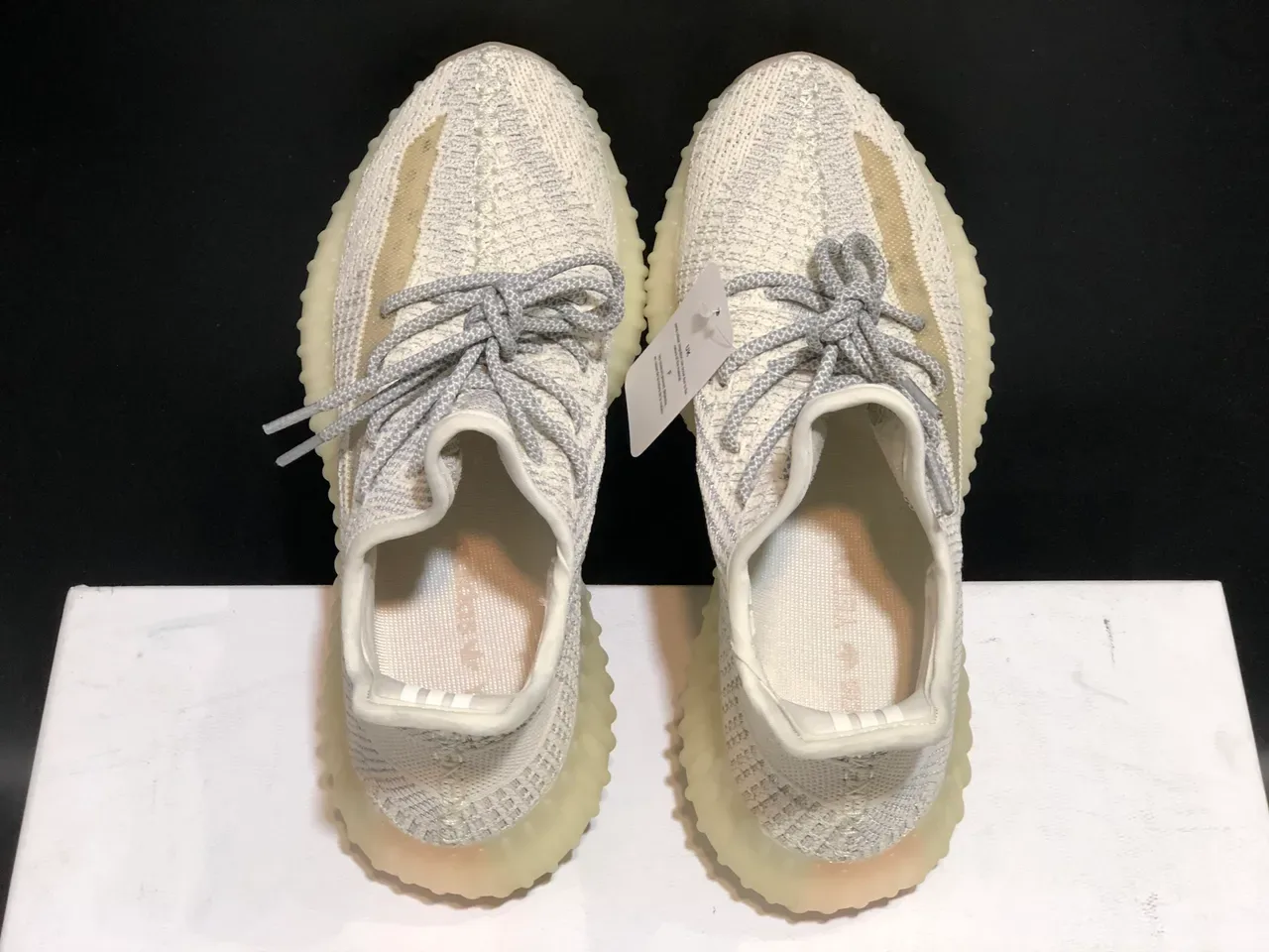 Adidas Yeezy Boost 350 V2 Off-White Chaussures Lifestyle 9