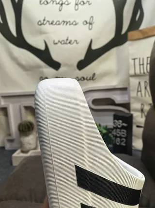 Adidas Yeezy Slide نعال منصة بيج 3