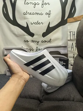 Adidas Yeezy Slide نعال منصة بيج 5