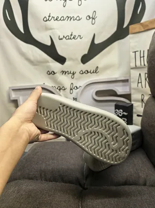 Adidas Yeezy Slide نعال منصة بيج 14