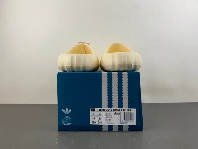 Chinelos Adidas Yeezy Slide Bege 14