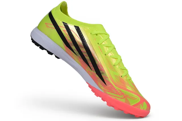 Adidas 黄色粉色 低帮 袜套领 不对称 蕾丝 笼 草地足球鞋 2