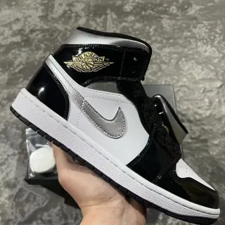 Air Jordan 1 High أسود لامع أبيض فضي معدني أحذية كرة السلة