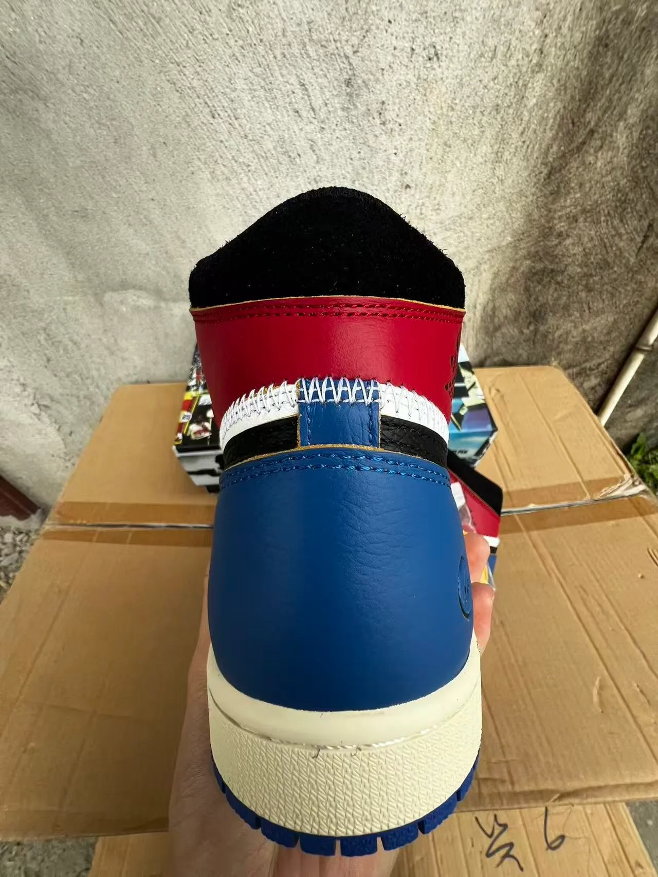 Tênis de basquete de couro multicolorido Air Jordan 1 High 8