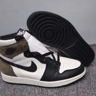 Tênis de basquete Air Jordan 1 High branco preto verde oliva