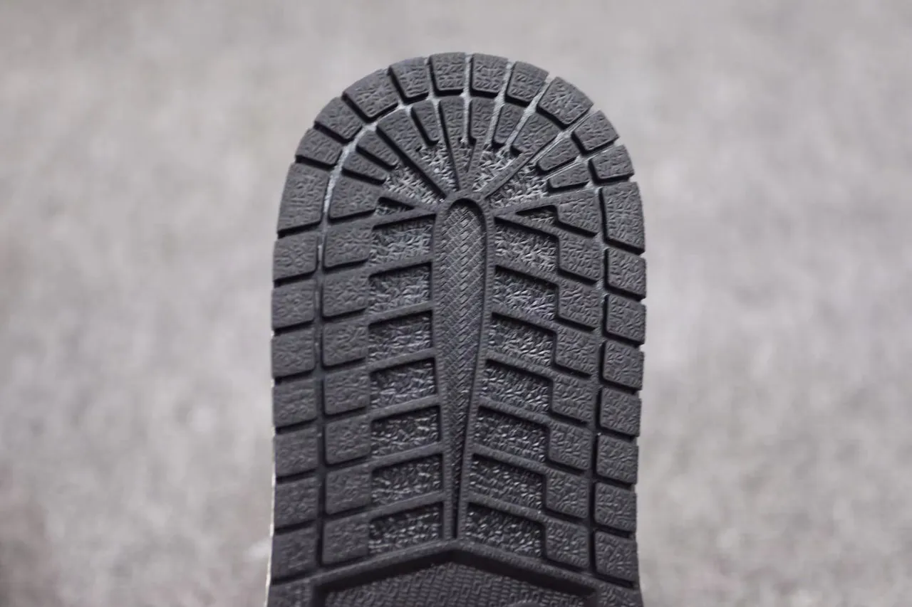 Tênis de basquete Air Jordan 1 High branco preto verde oliva 6